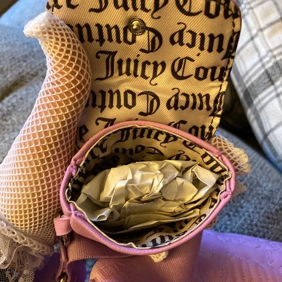 Juicy Couture Quilted Violet Tulle Handbag Crossbody Includes Change Purse - Picture 10 of 16